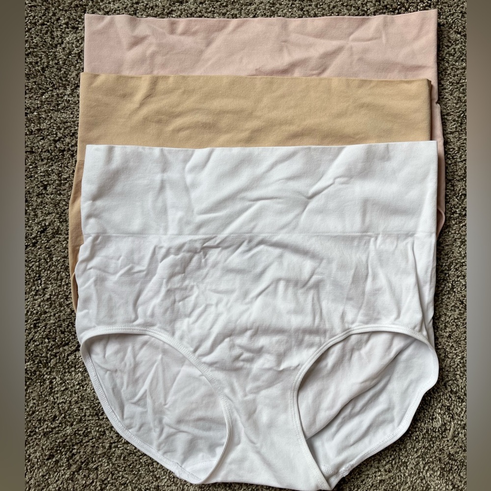 3 off Kenneth Cole shape wear size XL